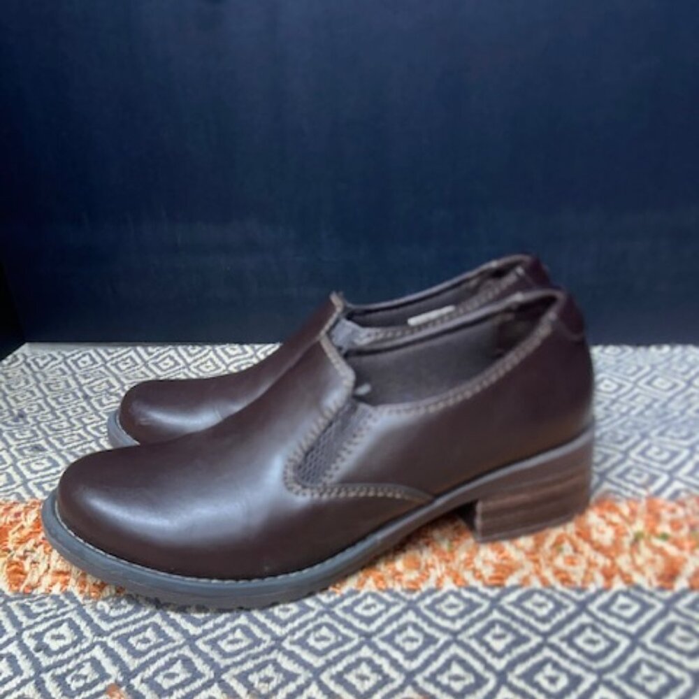 Eastland Brooke Heeled Clogs Woman's Size 9.5